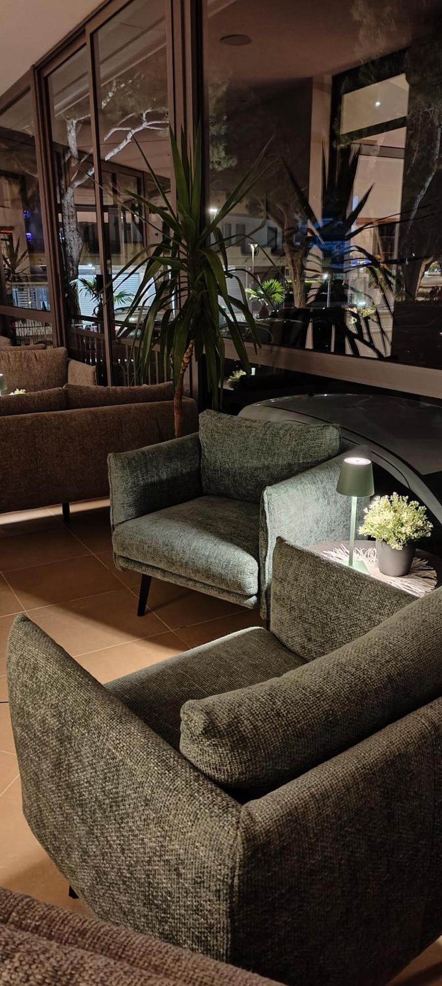 Hotel Gambrinus 리도 디 예솔로 외부 사진